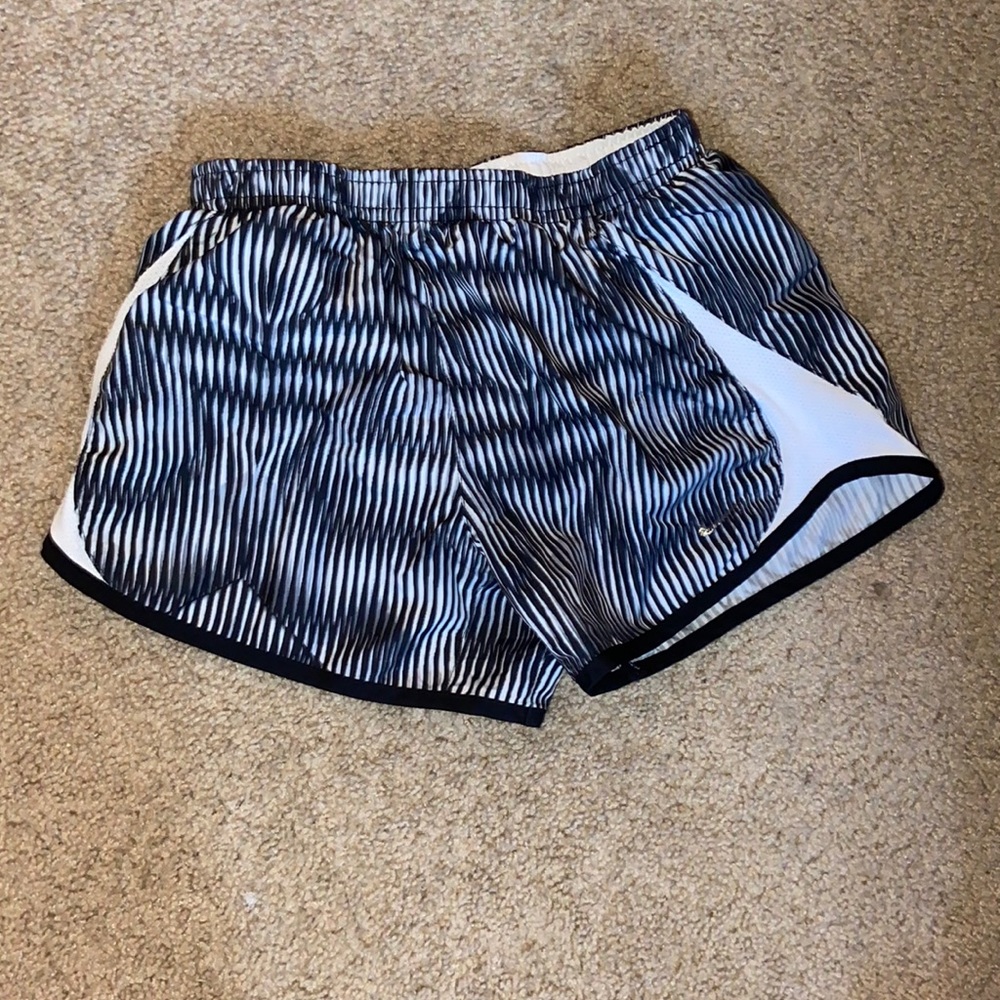 nike girl shorts